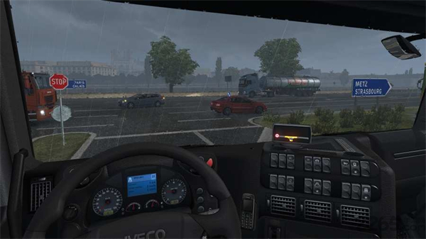欧洲卡车模拟2联机版下载